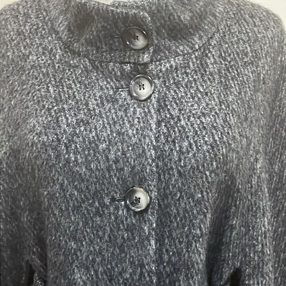 Blarney Woollen Mills Maggi Wool Cape Gray Black - O/S - NWOT - $298.00 - Picture 11 of 16